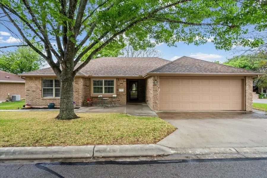 710 Cottonwood Drive, Burnet, TX 78611 - #2