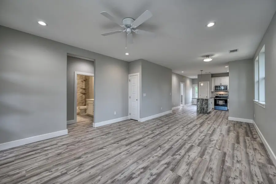 1915 Willow Street, Kingsland, TX 78639 - #2