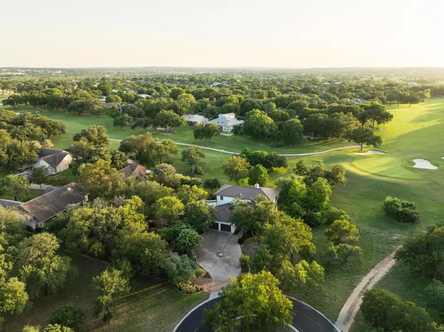 109 Northern Spur, Horseshoe Bay, TX 78657 - #2