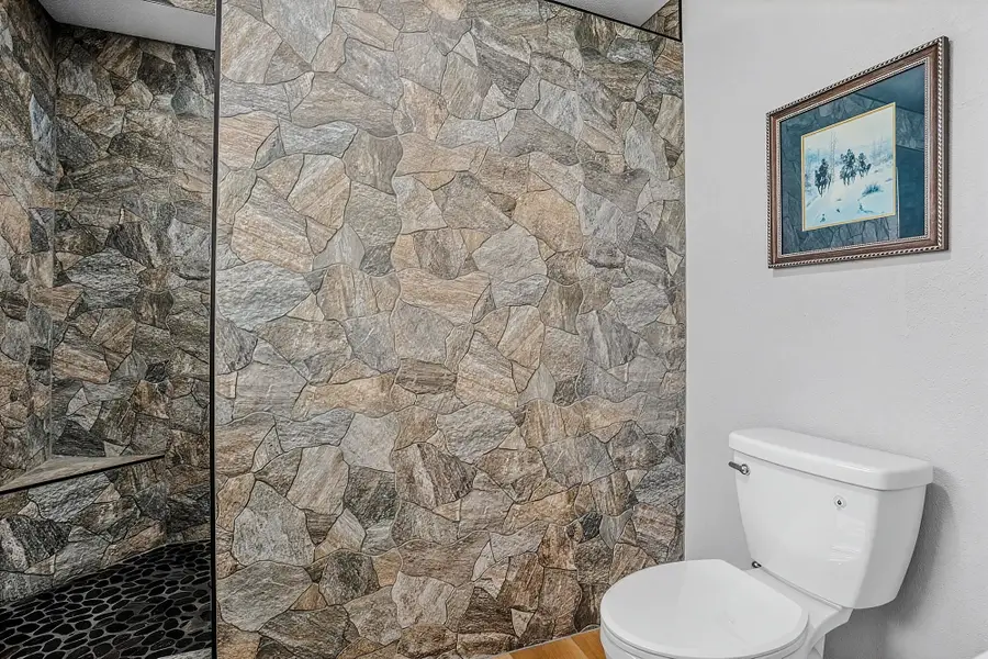 410 Lakewood Road, Buchanan Dam, TX 78609 - #3