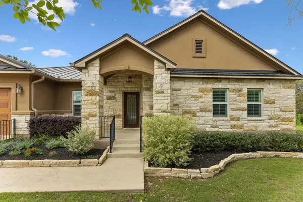 824 Sun Ray, Horseshoe Bay, TX 78657