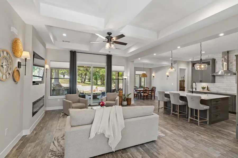 1122 Fault Line Drive, Horseshoe Bay, TX 78657-6317 - #3