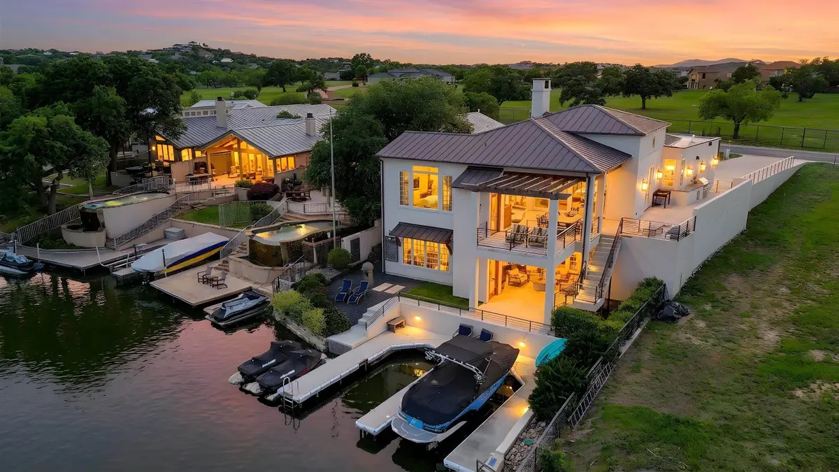 2807 Fault Line Dr, Horseshoe Bay, TX 78657 - #1