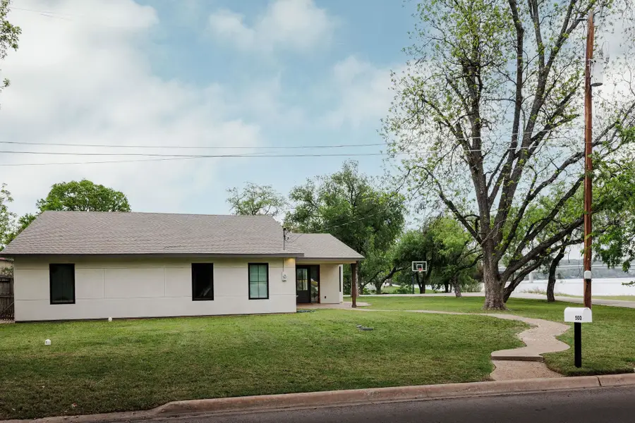 500 Lakeshore Drive, Marble Falls, TX 78654 - #3
