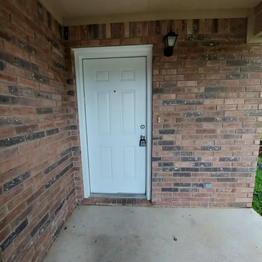 1600 B Claremont Circle, Marble Falls, TX 78654 - #2