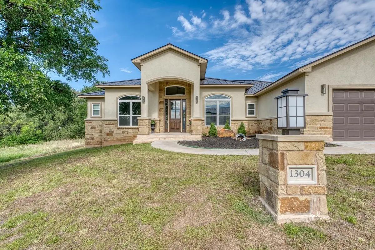 1304 Fault Line, Horseshoe Bay, TX 78657 - #1