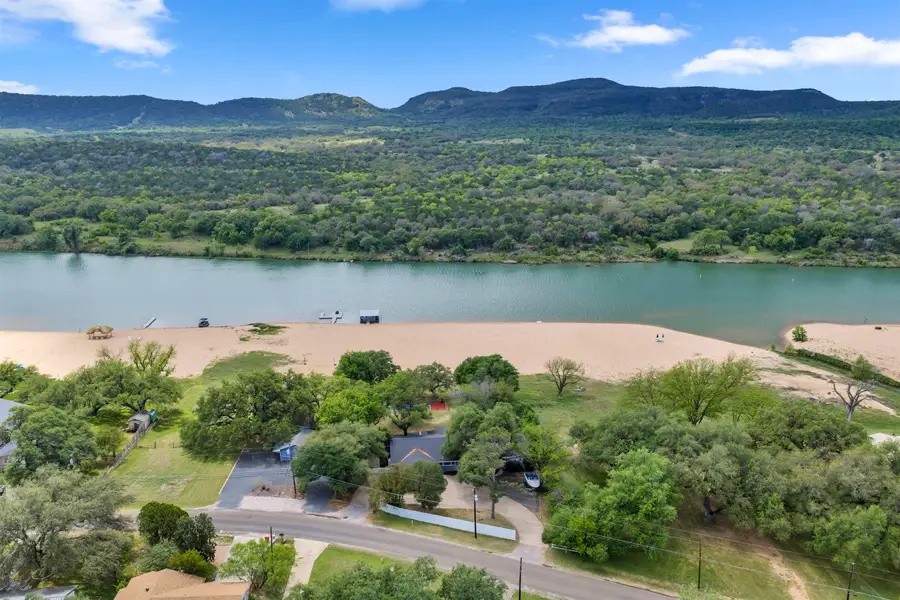 4310 River Oaks Dr, Kingsland, TX 78639 - #2