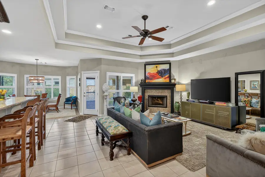 20 Augusta Drive, Meadowlakes, TX 78654 - #2