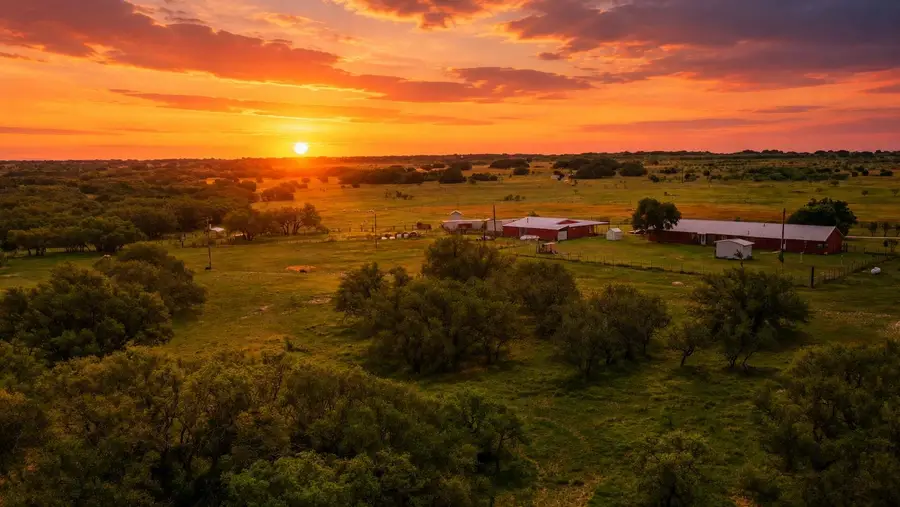 1360 W Us 84 Highway, Mullin, TX 76864 - #3