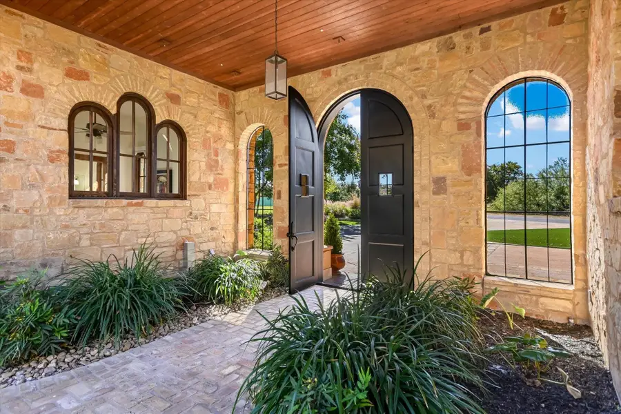 252 La Serena Loop, Horseshoe Bay, TX 78657 - #3