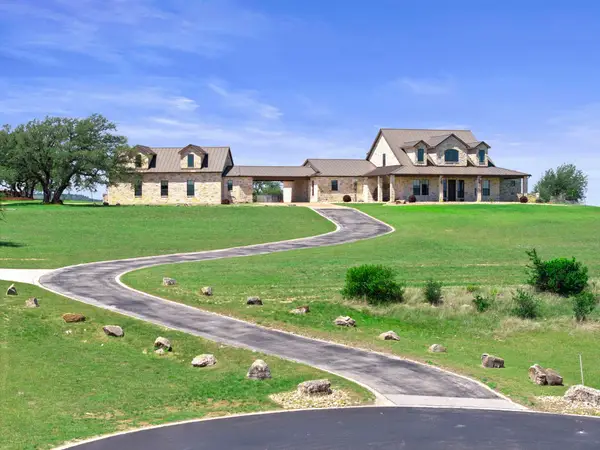 297 Kylie Rae Ct, Round Mountain, TX 78636