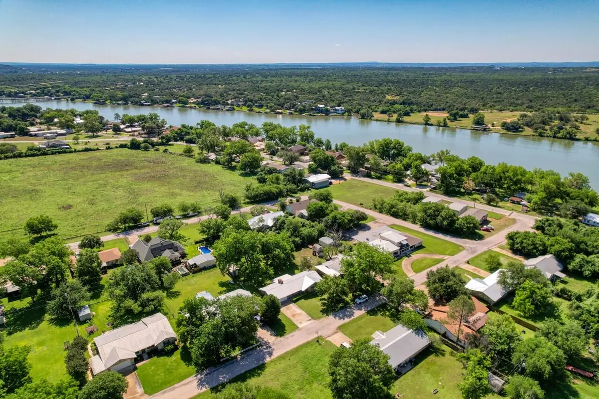 206 Mcgee Trail, Kingsland, TX 78639 - #1