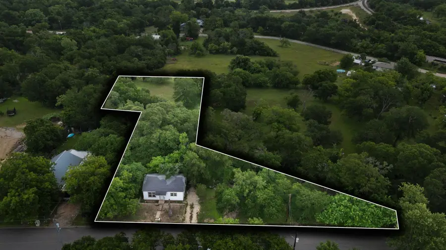 1007 S Pierce Street, Burnet, TX 78611 - #2