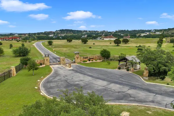 Lot 8 Vintage Oak Court, Spicewood, TX 78669-0000