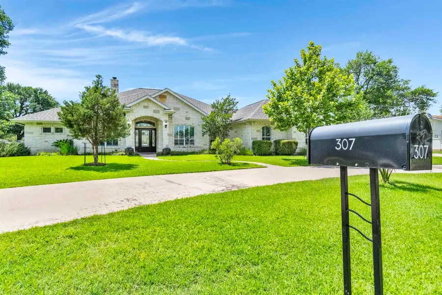 307 E Pheasant Drive, Highland Haven, TX 78654 - #2