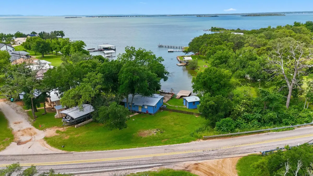 711 Lakewood Dr., Burnet, TX 78611 - #1