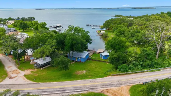 711 Lakewood Dr., Burnet, TX 78611