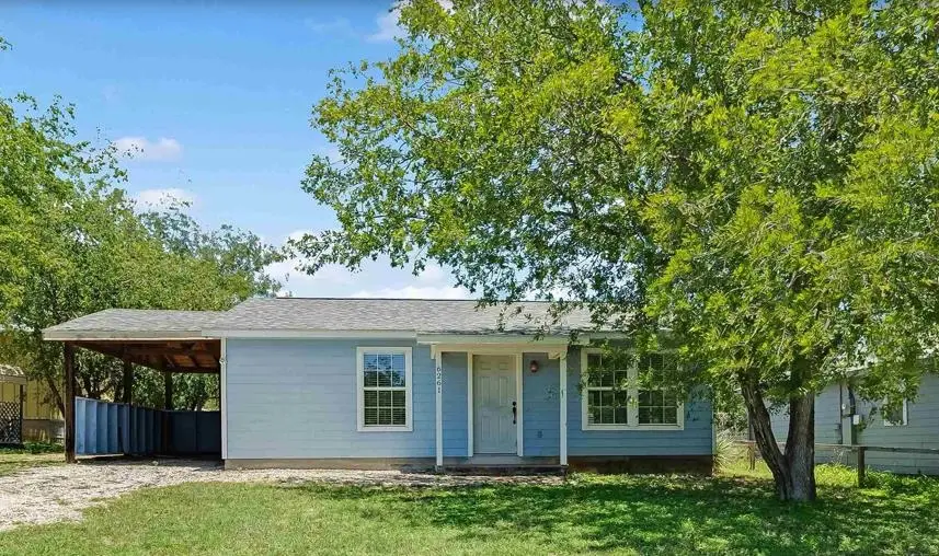 6261 River Oaks Dr, Kingsland, TX 78639 - #1