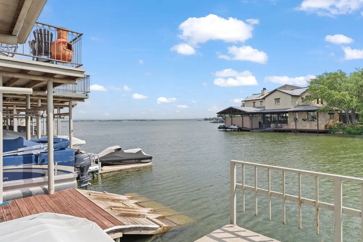 305 N. Hsb Blvd, Horseshoe Bay, TX 78657 - #1