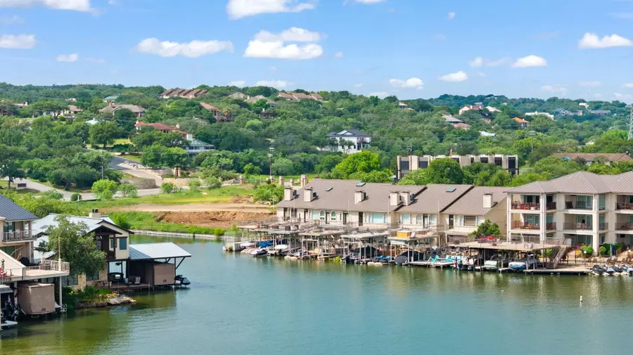 305 N. Hsb Blvd, Horseshoe Bay, TX 78657 - #2