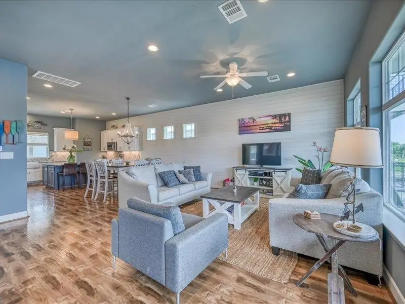 408 Island Circle, Kingsland, TX 78639 - #2