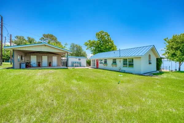 809 Lakeshore Loop, Tow, TX 78672