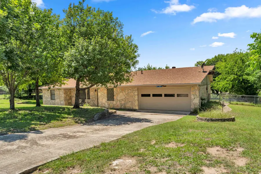 8 Saul Drive, Lampasas, TX 76550 - #2