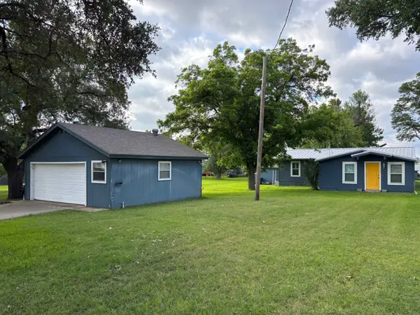 306 Beach Dr Drive, Sunrise Beach, TX 78643