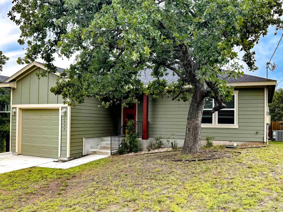 1637 Packsaddle Trail, Kingsland, TX 78639 - #2
