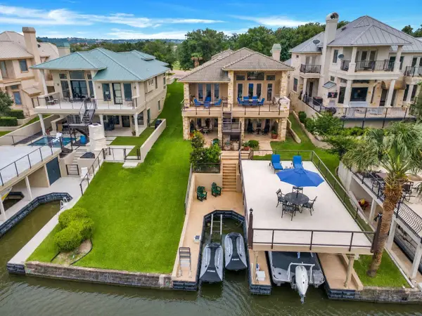 223 Dominion Drive, Horseshoe Bay, TX 78657