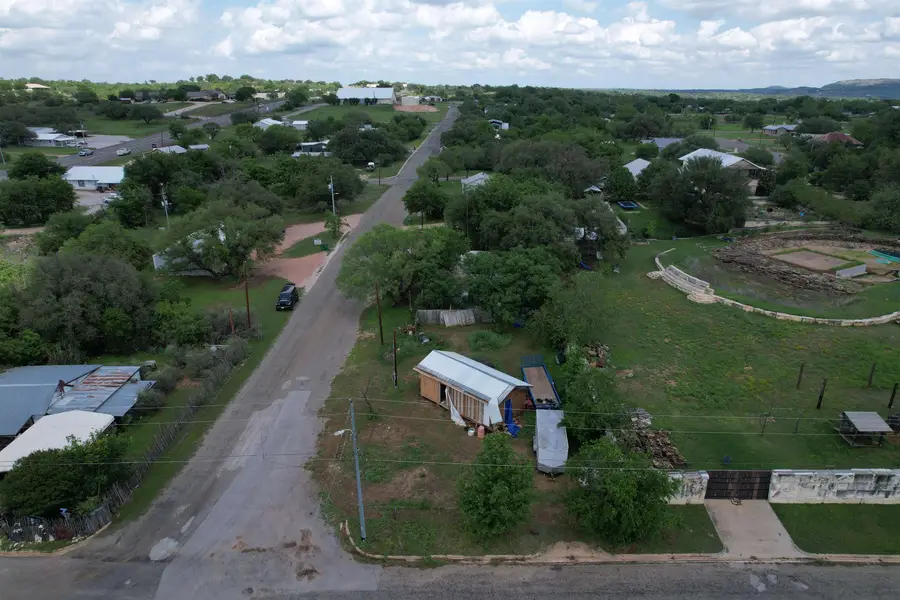 706 Anniston, Llano, TX 78643 - #2