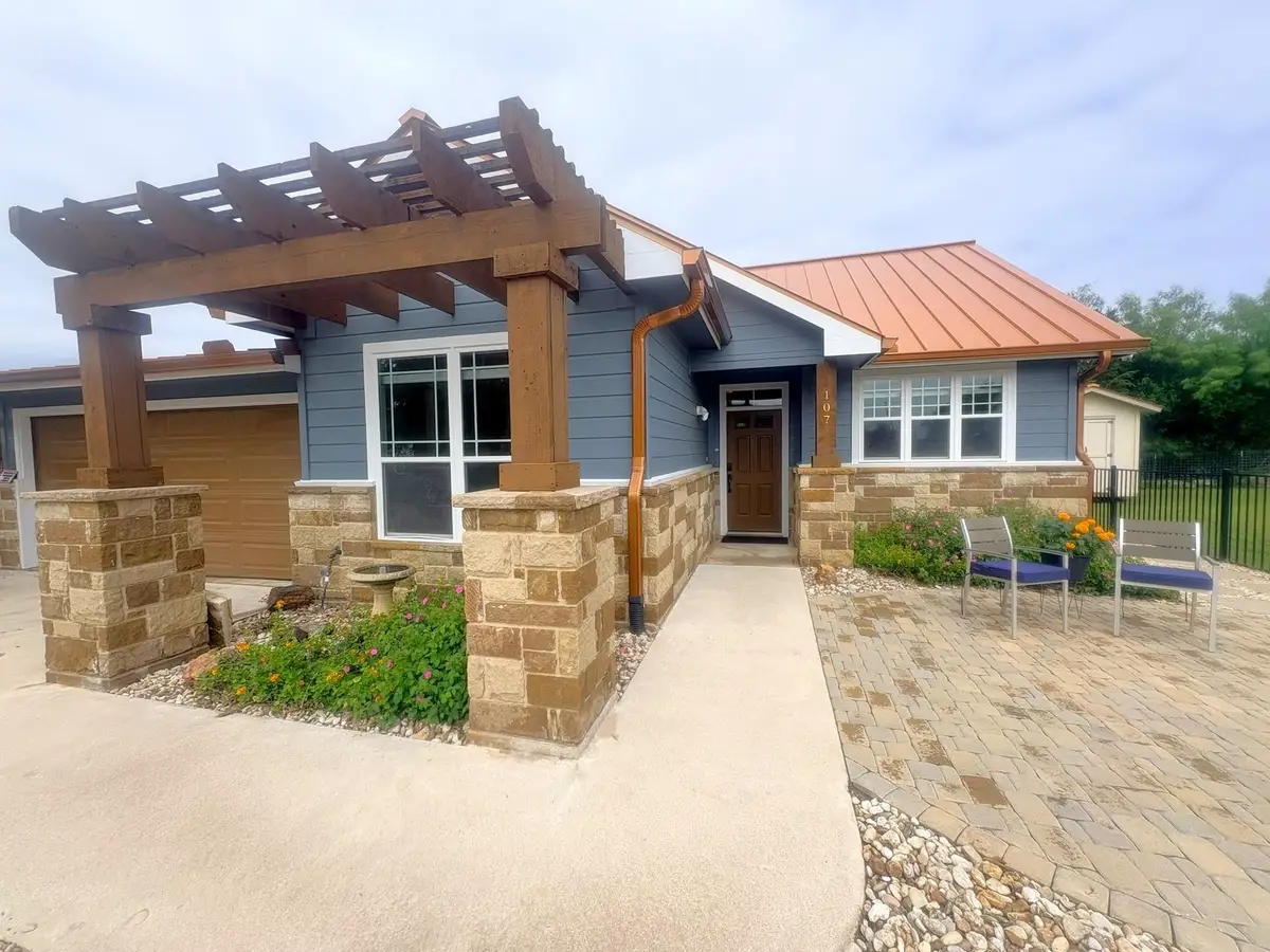 107 Kandi Ln, Sunrise Beach Village, TX 78643 - #1