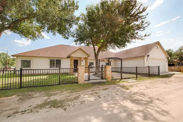 1026 Kingswell Drive, Granite Shoals, TX 78654