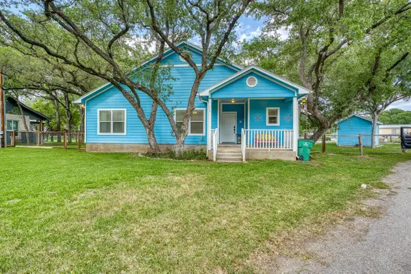 115 Shady Circle Drive, Sunrise Beach, TX 78643