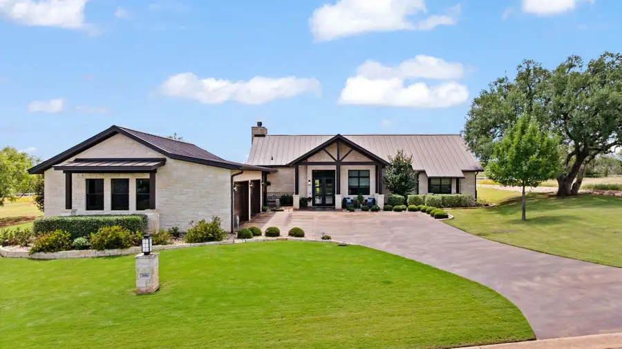 196 Westgate Loop, Horseshoe Bay, TX 78657 - #2