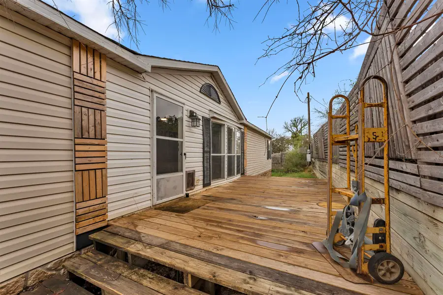 201 Wyatt, Kingsland, TX 78639 - #3