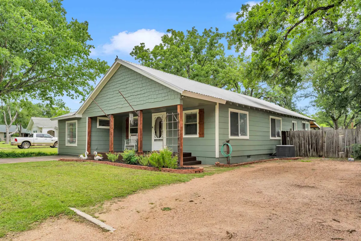 1303 Oak Street, Burnet, TX 78611 - #1