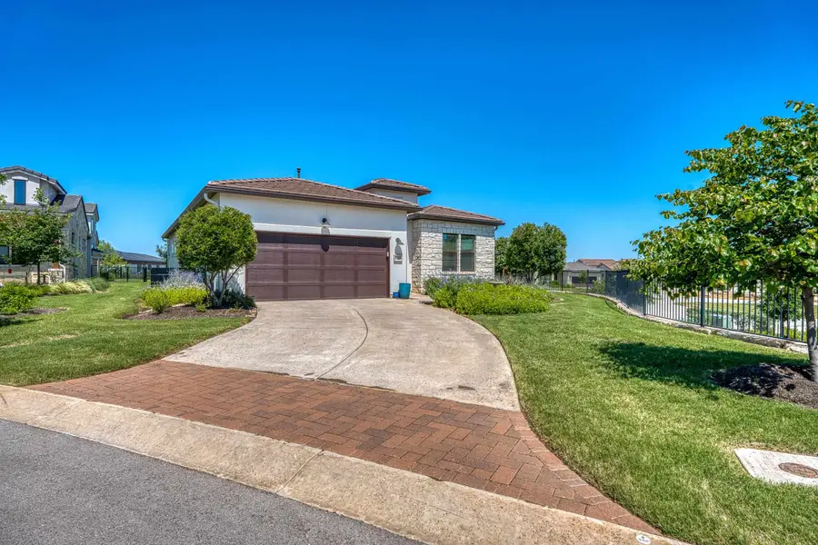 110 Delfino Pl, Horseshoe Bay, TX 78657-0000 - #2