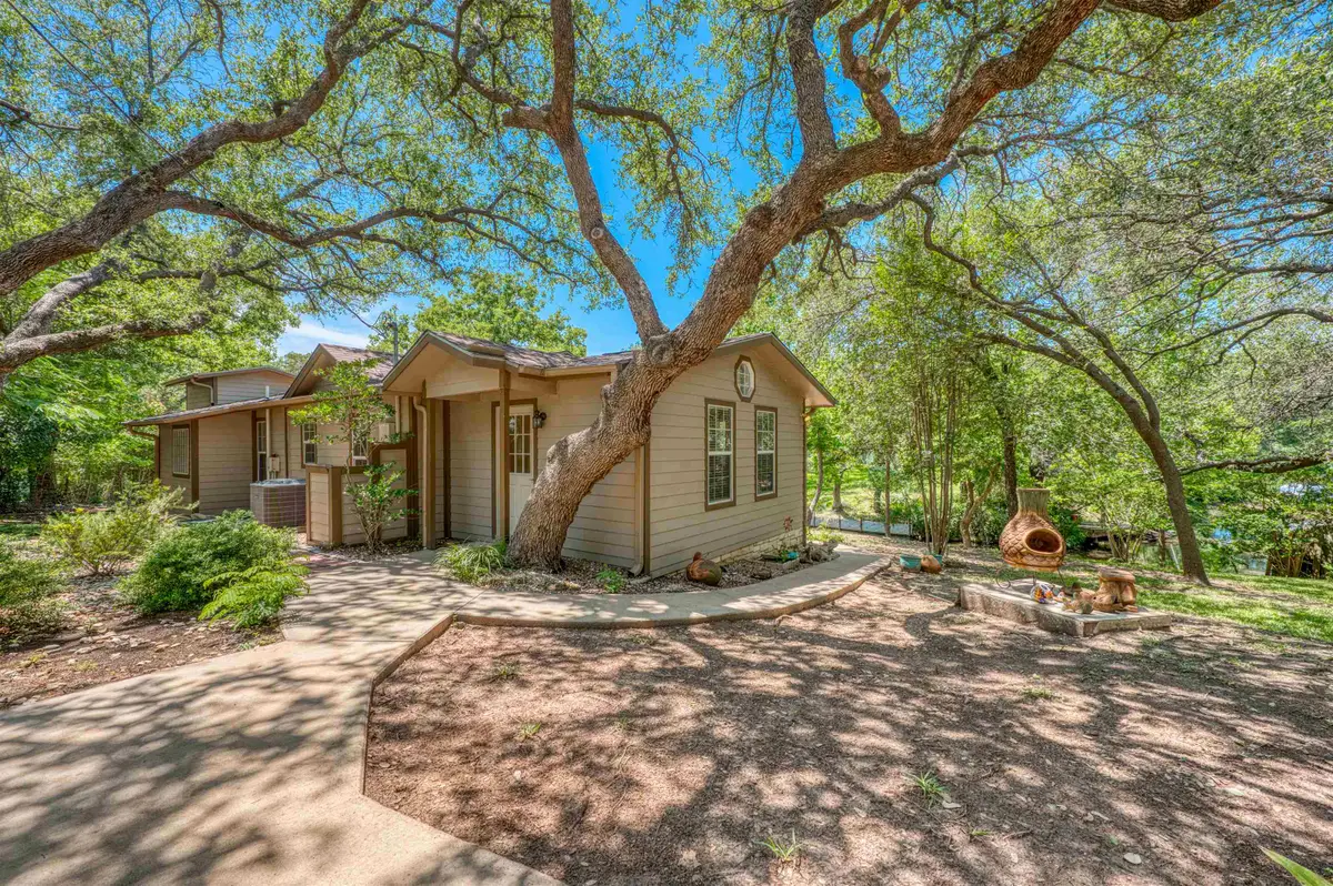 113 Red Bird, Kingsland, TX 78639-9999 - #1