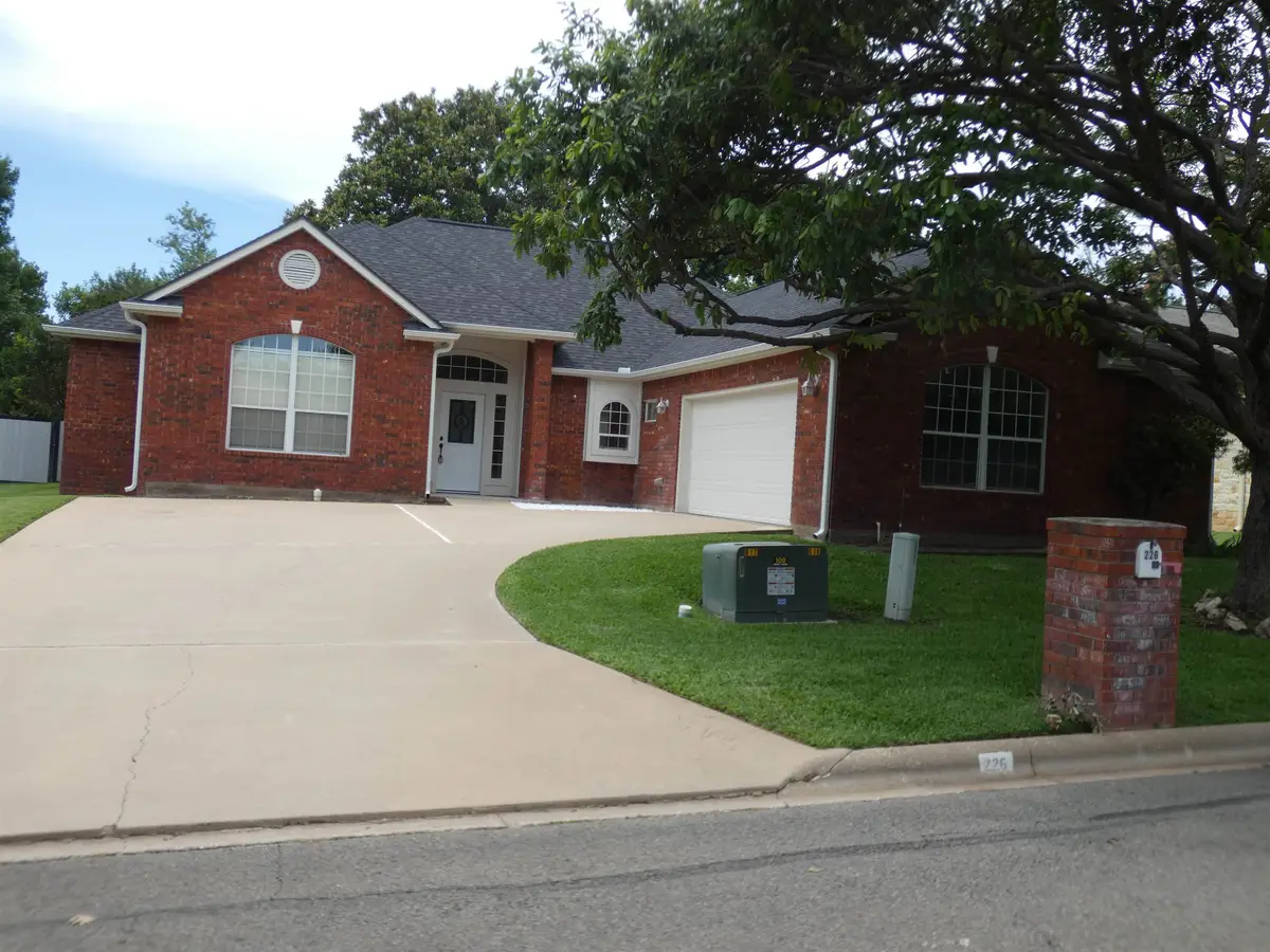 226 Muirfield, Meadowlakes, TX 78654-6823 - #1