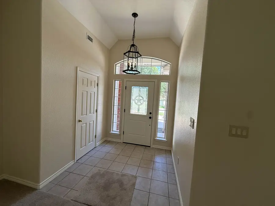 226 Muirfield, Meadowlakes, TX 78654-6823 - #2
