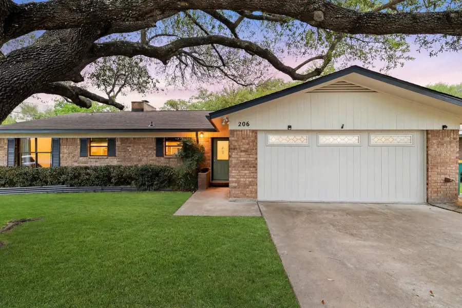 206 E Pheasant Rd Road, Highland Haven, TX 78654 - #2