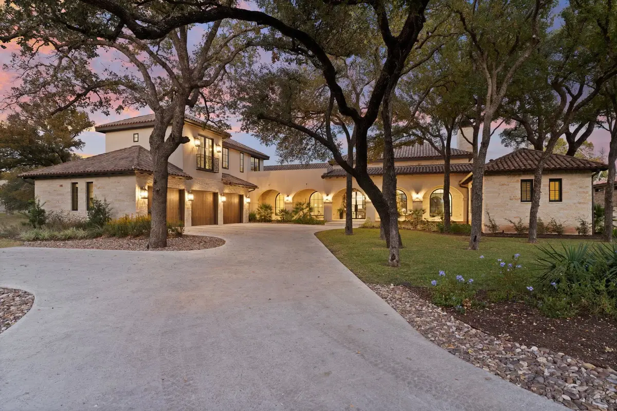 106 Plaza Escondido, Horseshoe Bay, TX 78657 - #1