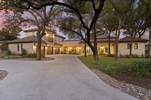 106 Plaza Escondido, Horseshoe Bay, TX 78657