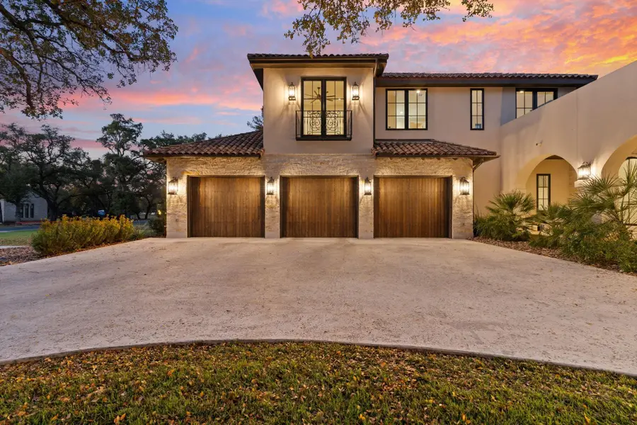 106 Plaza Escondido, Horseshoe Bay, TX 78657 - #3