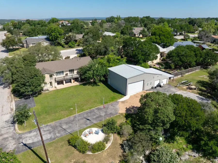 401 Crestview Dr, Marble Falls, TX 78654 - #2
