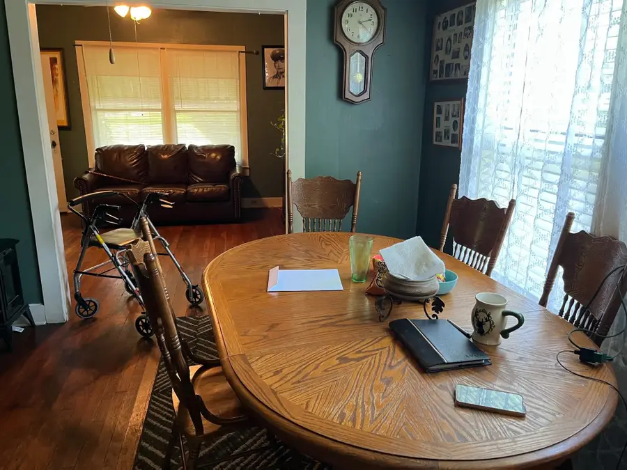 409 S Pierce, Burnet, TX 78611 - #3