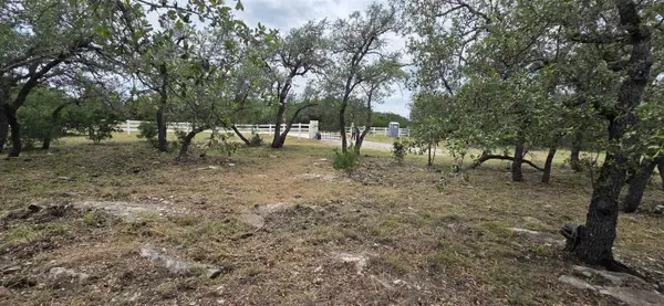 237 CR401 N County Road 401, Marble Falls, TX 78654-9999