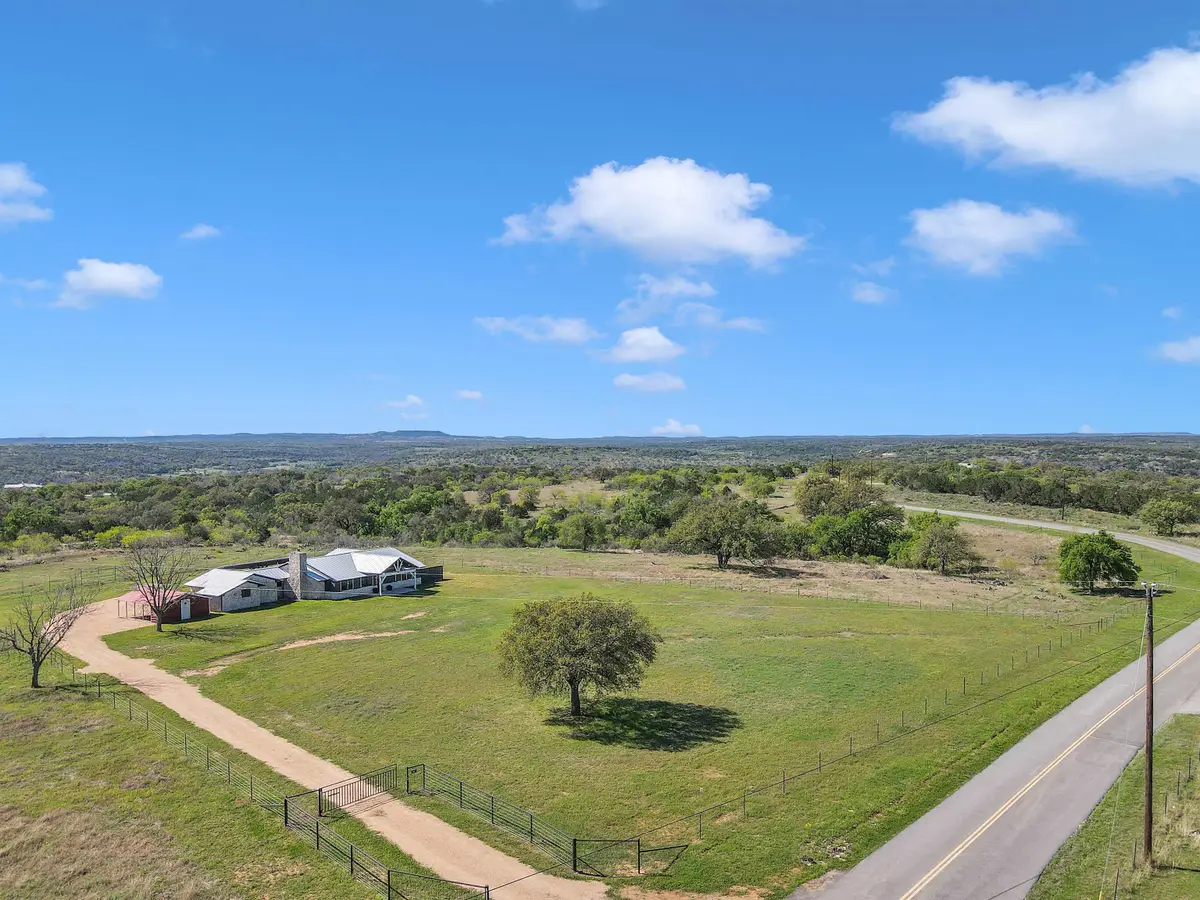 941 Cr 402, Marble Falls, TX 78654 - #1