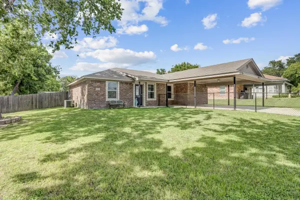 600 E Pecan Street, Burnet, TX 78611